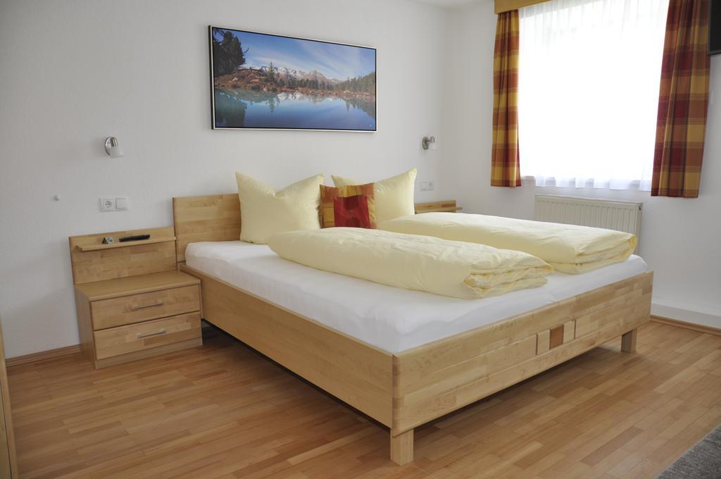 Flierelerhof Apartment Arzl im Pitztal Cameră foto