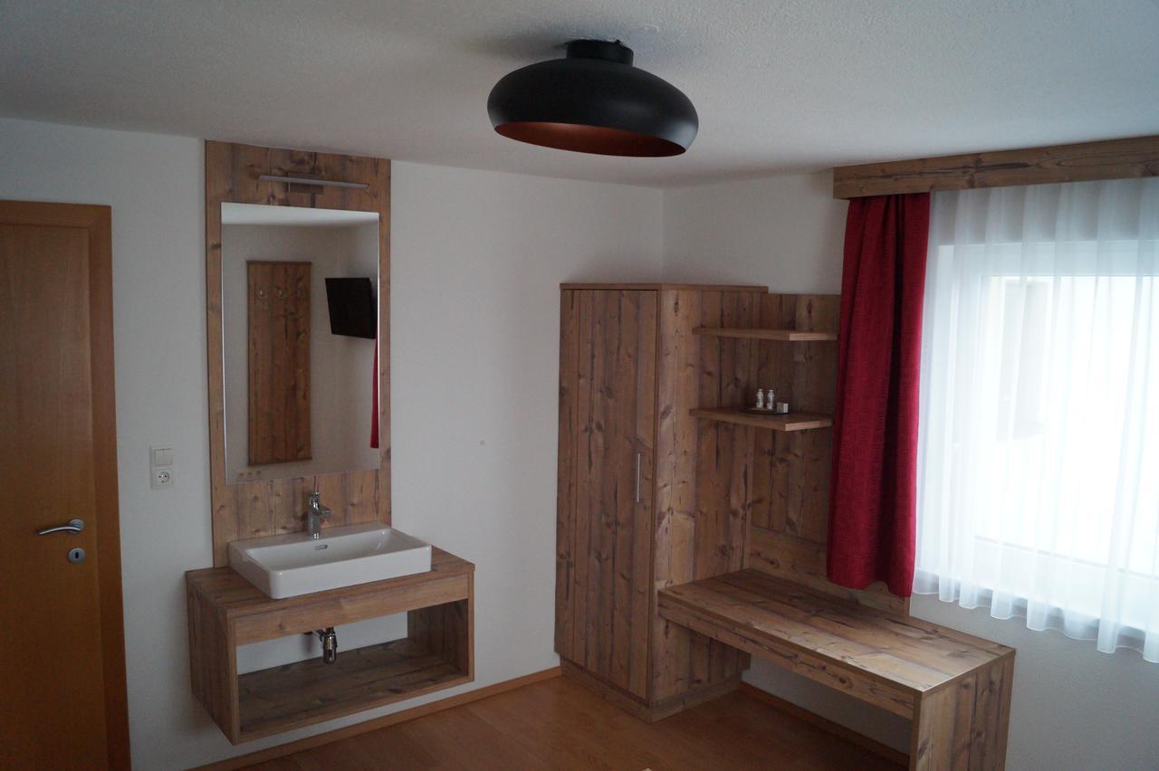 Flierelerhof Apartment Arzl im Pitztal Exterior foto